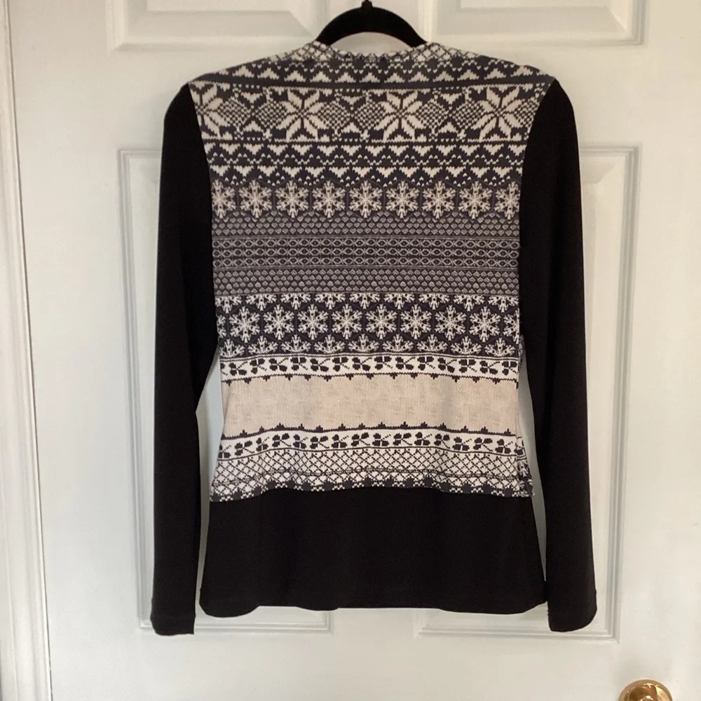 JOSEPH RIBKOFF v-neck patterned blouse (#6i) - Picture 6 of 7